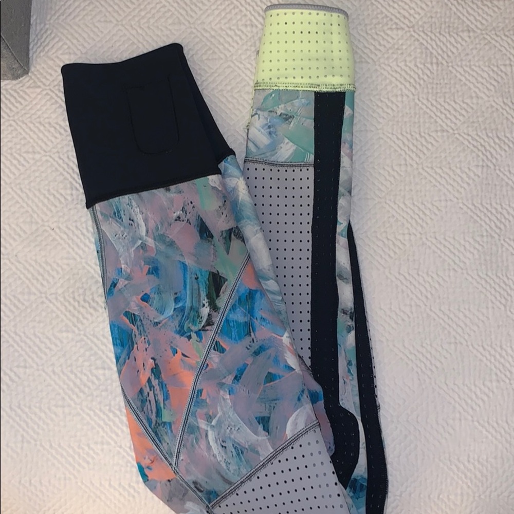 MAKEOFFER RARE Paddlesurf lululemon reversible